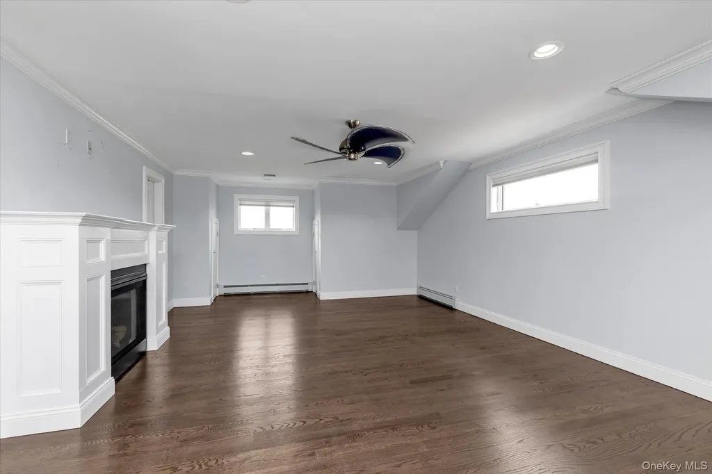 236 E Shore Drive Massapequa NY 11758