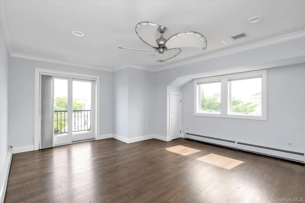 236 E Shore Drive Massapequa NY 11758