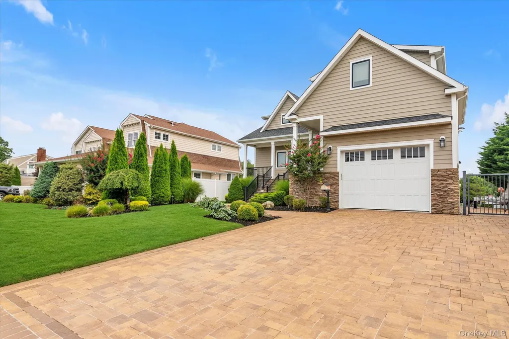 236 E Shore Drive Massapequa NY 11758