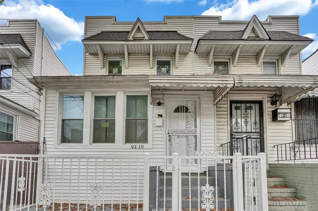9219 168th Place Jamaica NY 11433