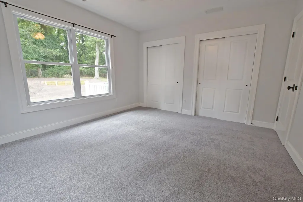 39 Hill Street E Wading River NY 11792