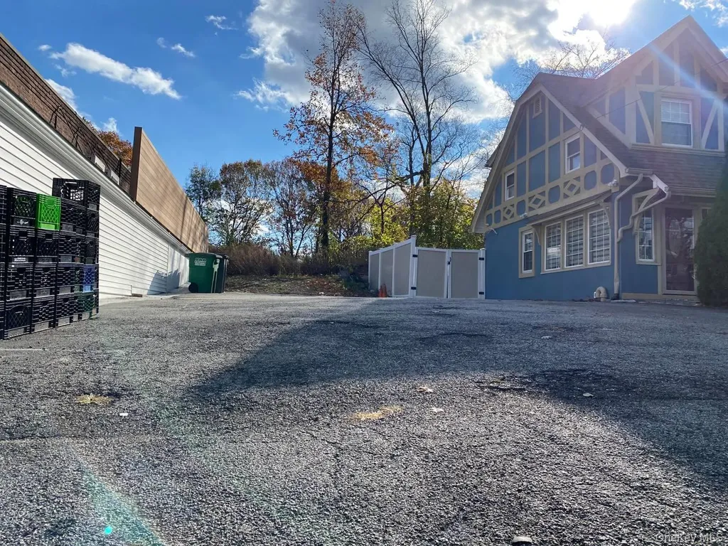 466 Palmer Road Yonkers NY 10701