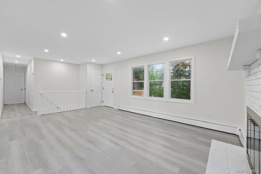 16 Deer Drive Sound Beach NY 11789