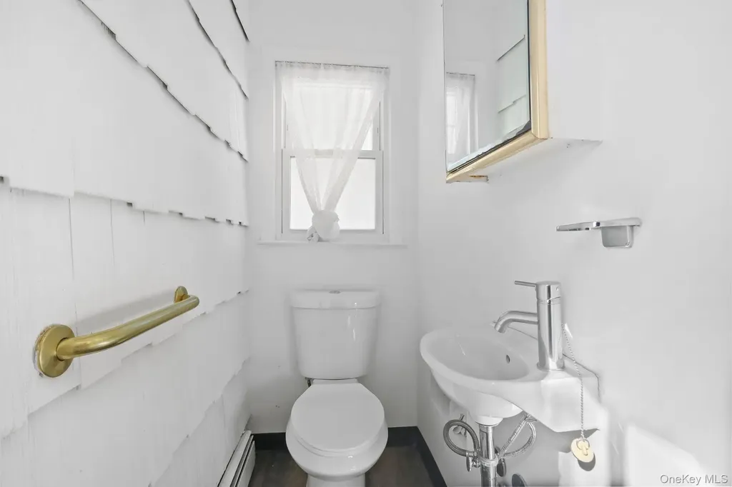 157 Warren Avenue Hawthorne NY 10532