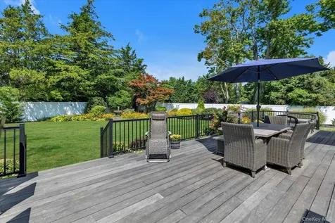 222 Bay Avenue Bayport NY 11705