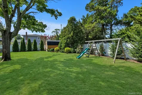 222 Bay Avenue Bayport NY 11705