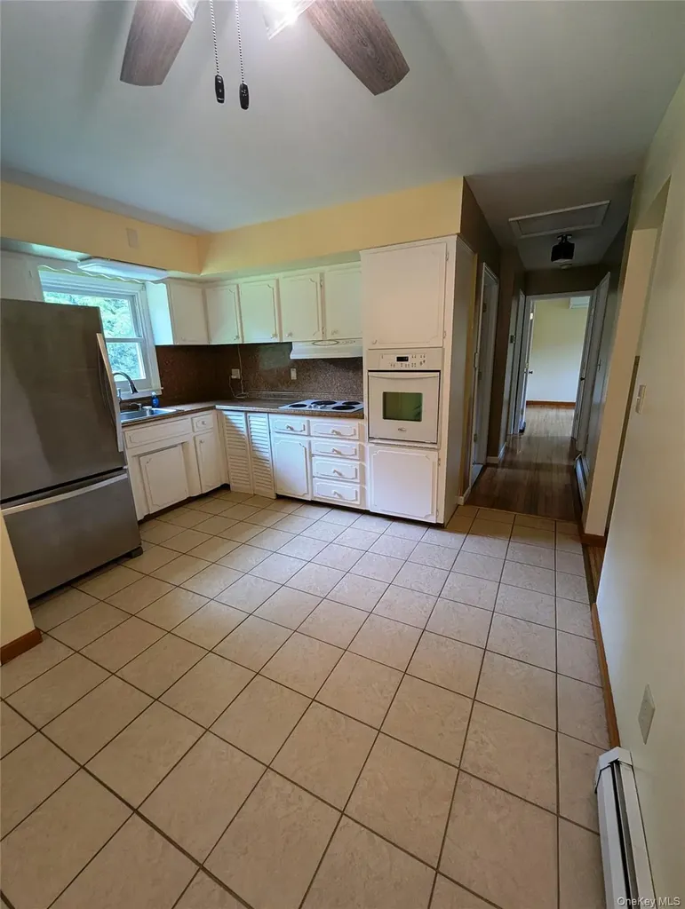 873 Hill Avenue Pine Bush NY 12566