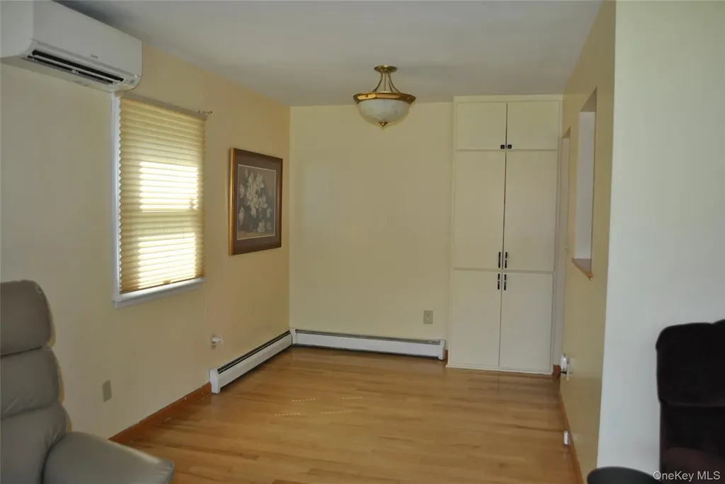 873 Hill Avenue Pine Bush NY 12566