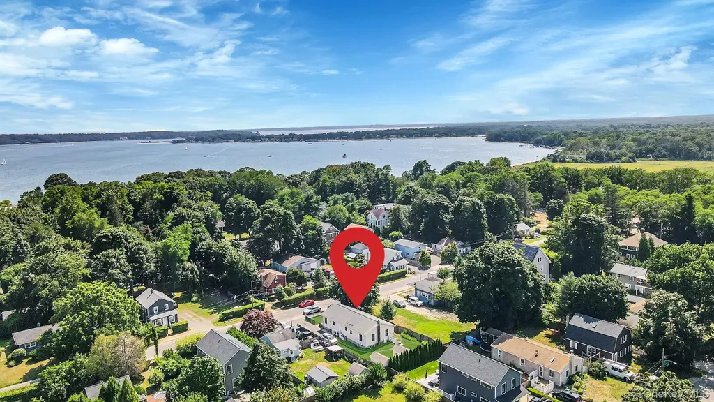 395 Linnet Street Greenport NY 11944