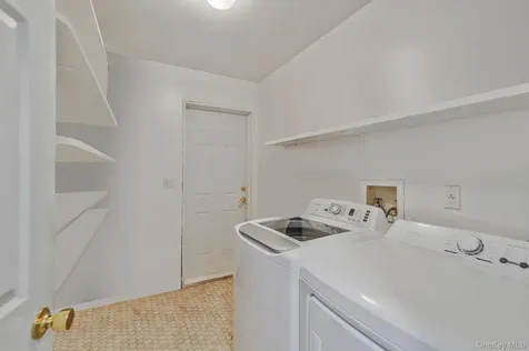 395 Linnet Street Greenport NY 11944