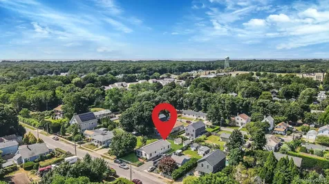 395 Linnet Street Greenport NY 11944