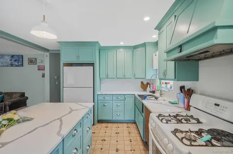 395 Linnet Street Greenport NY 11944
