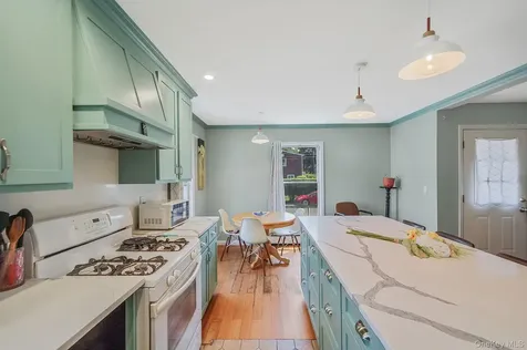 395 Linnet Street Greenport NY 11944
