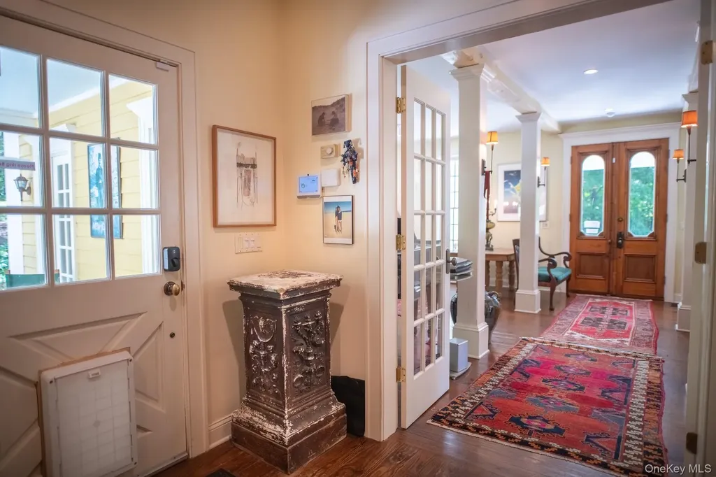 37 Morehouse Lane Red Hook NY 12571