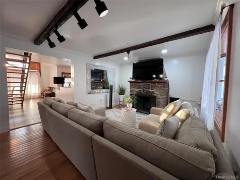 3442 Colony Drive Baldwin Harbor NY 11510