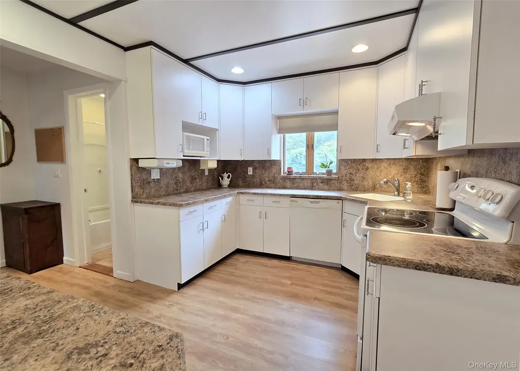 65 Magnolia Drive Selden NY 11784