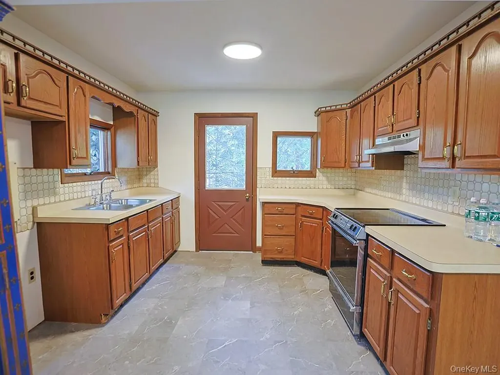 5 Wolf Pond Road Wurtsboro NY 12790