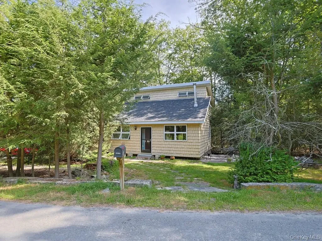 5 Wolf Pond Road Wurtsboro NY 12790