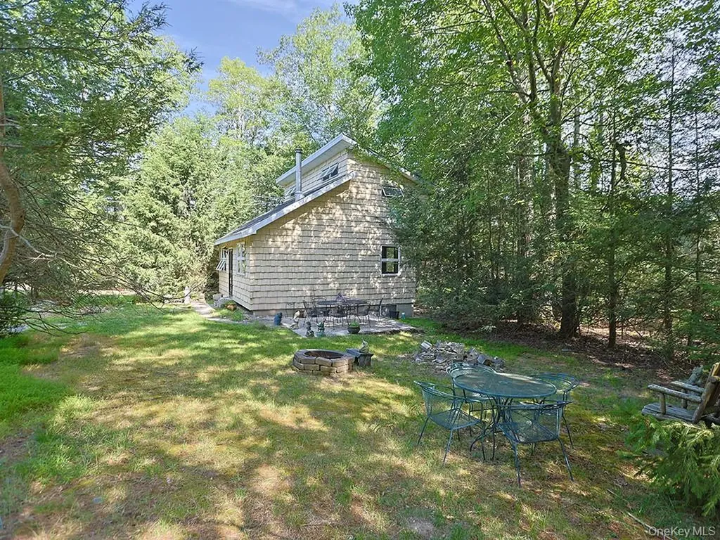 5 Wolf Pond Road Wurtsboro NY 12790