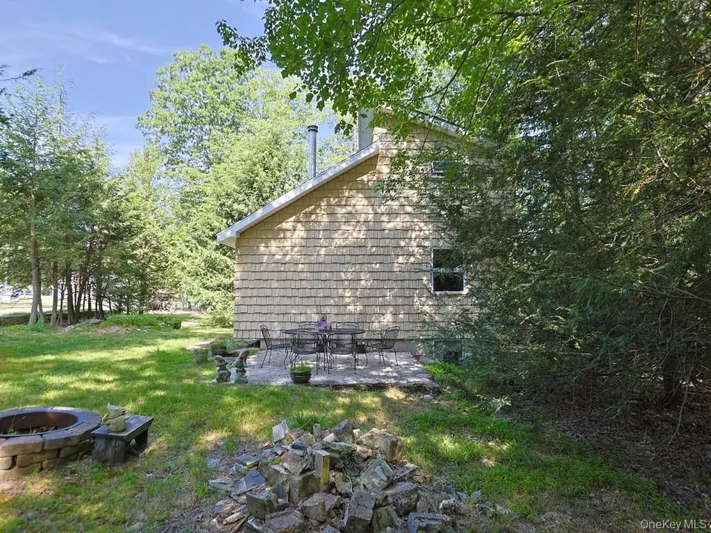 5 Wolf Pond Road Wurtsboro NY 12790