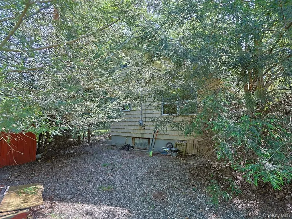 5 Wolf Pond Road Wurtsboro NY 12790