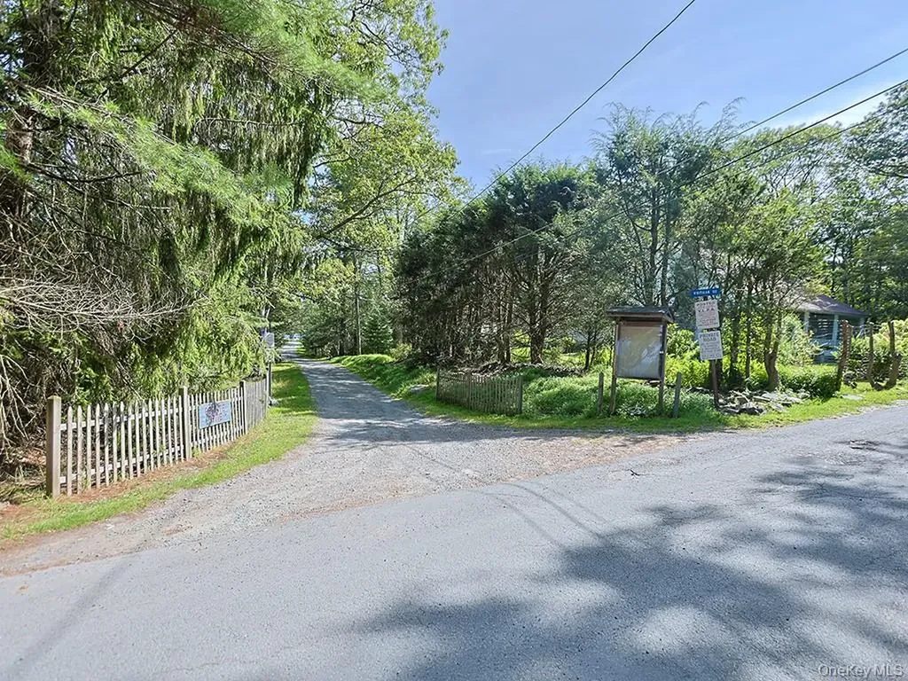 5 Wolf Pond Road Wurtsboro NY 12790