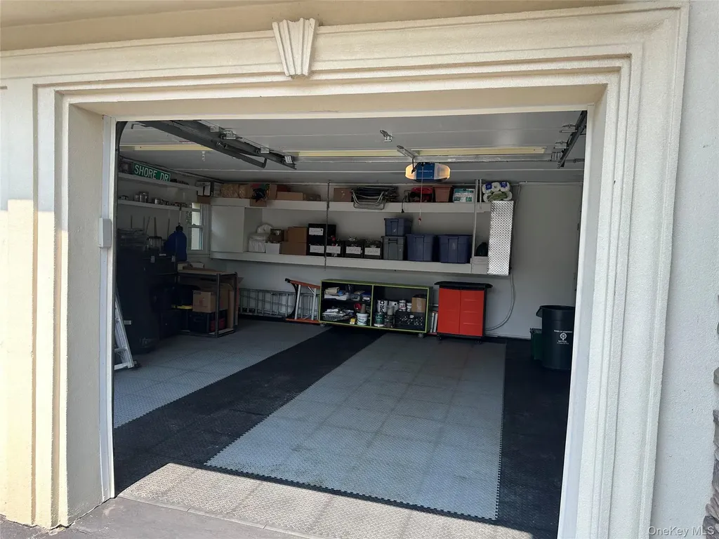 3101 Lonni Lane Merrick NY 11566