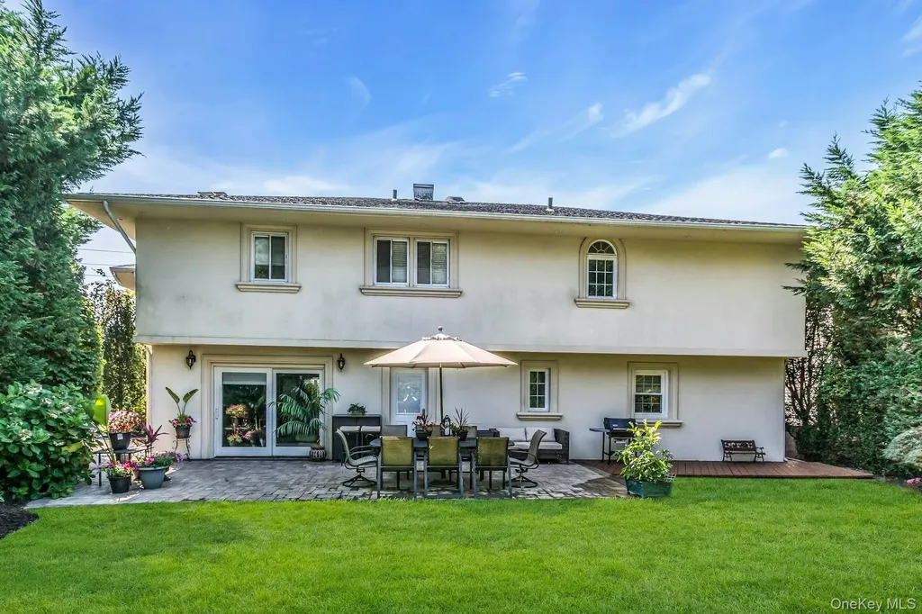 3101 Lonni Lane Merrick NY 11566