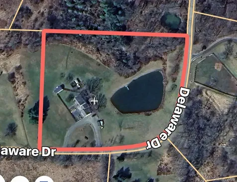 59 Delaware Drive Call Listing Agent PA 18415