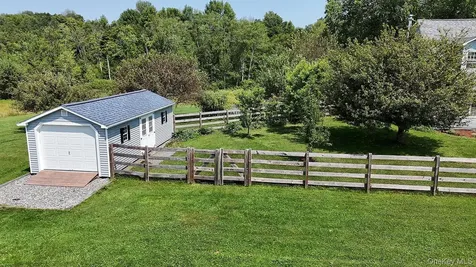 59 Delaware Drive Call Listing Agent PA 18415
