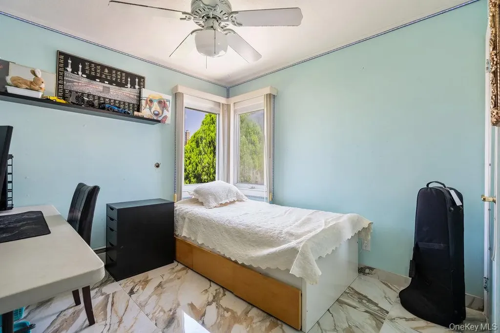 1212 Herzel Boulevard West Babylon NY 11704