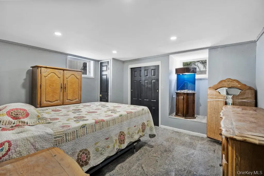 1212 Herzel Boulevard West Babylon NY 11704