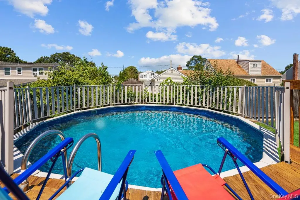 1212 Herzel Boulevard West Babylon NY 11704