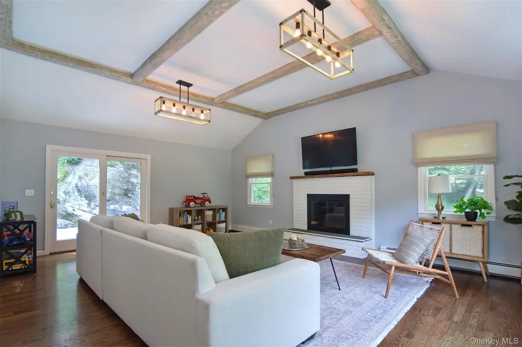 101 Appleby Drive Bedford NY 10506