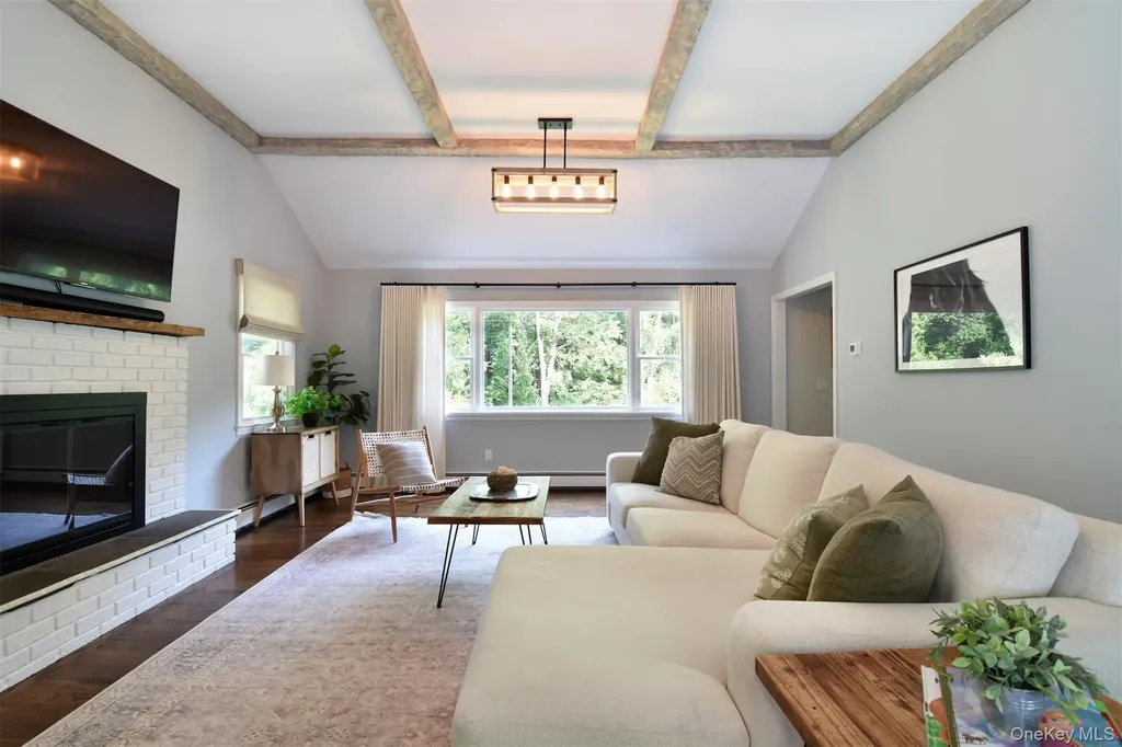101 Appleby Drive Bedford NY 10506