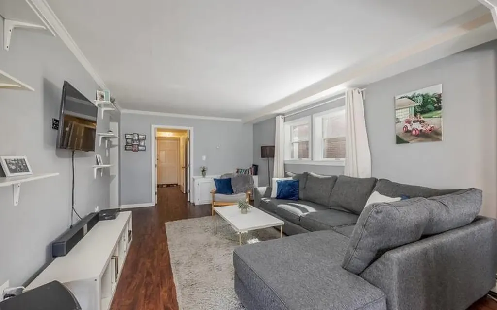 135 Taft Avenue Long Beach NY 11561