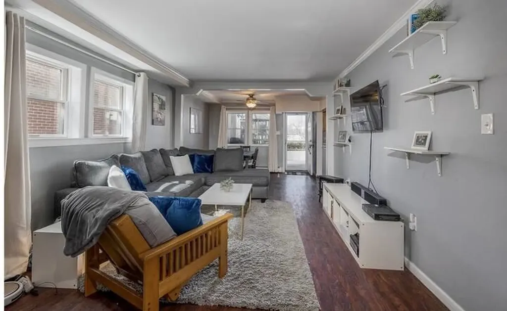135 Taft Avenue Long Beach NY 11561