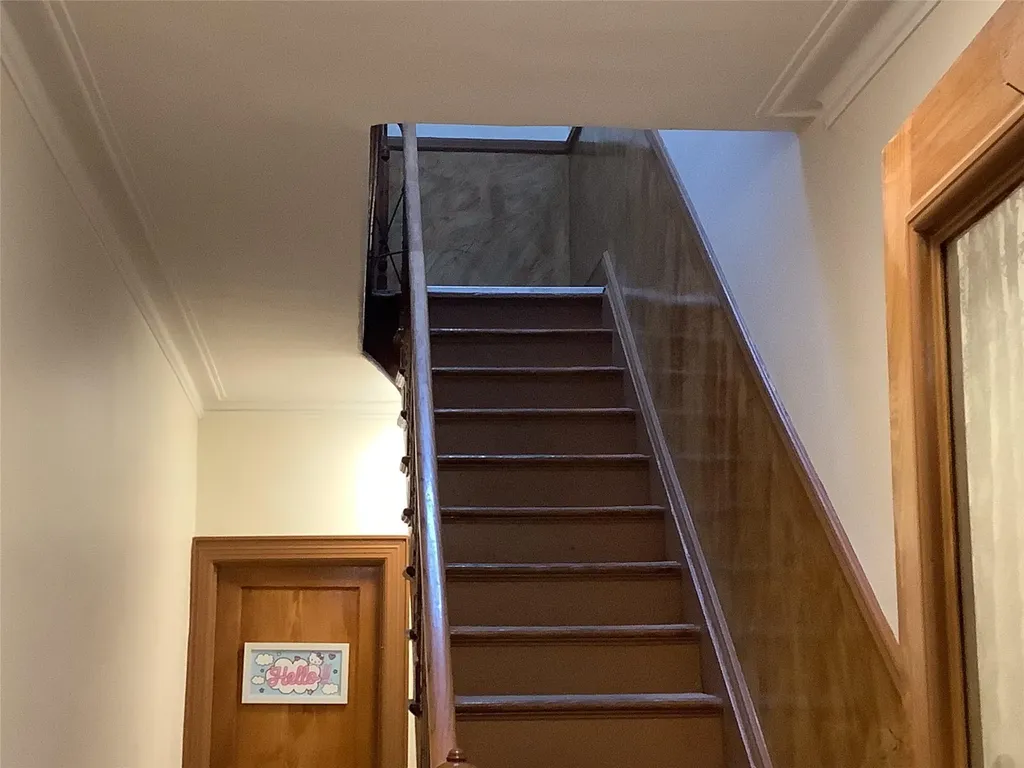 2027 Bleecker Street Ridgewood NY 11385