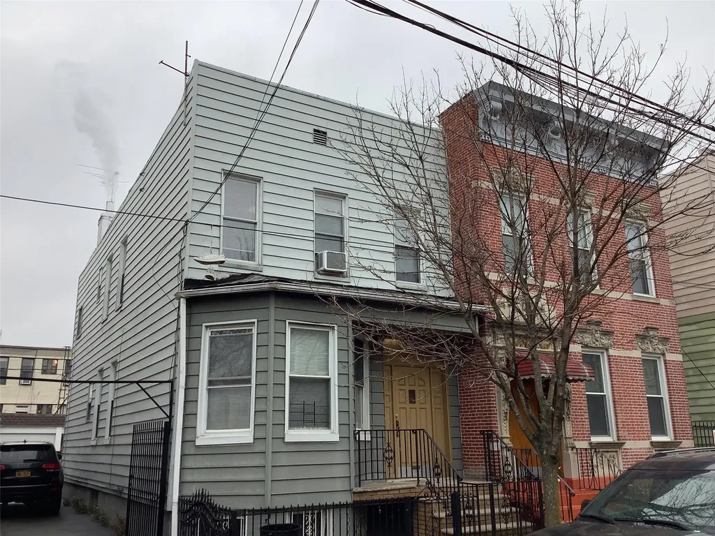 2027 Bleecker Street Ridgewood NY 11385