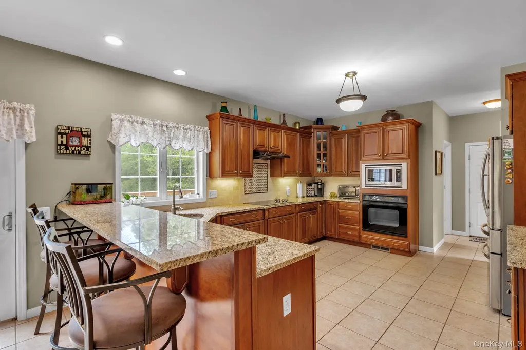 42 Amandas Way Lagrangeville NY 12540