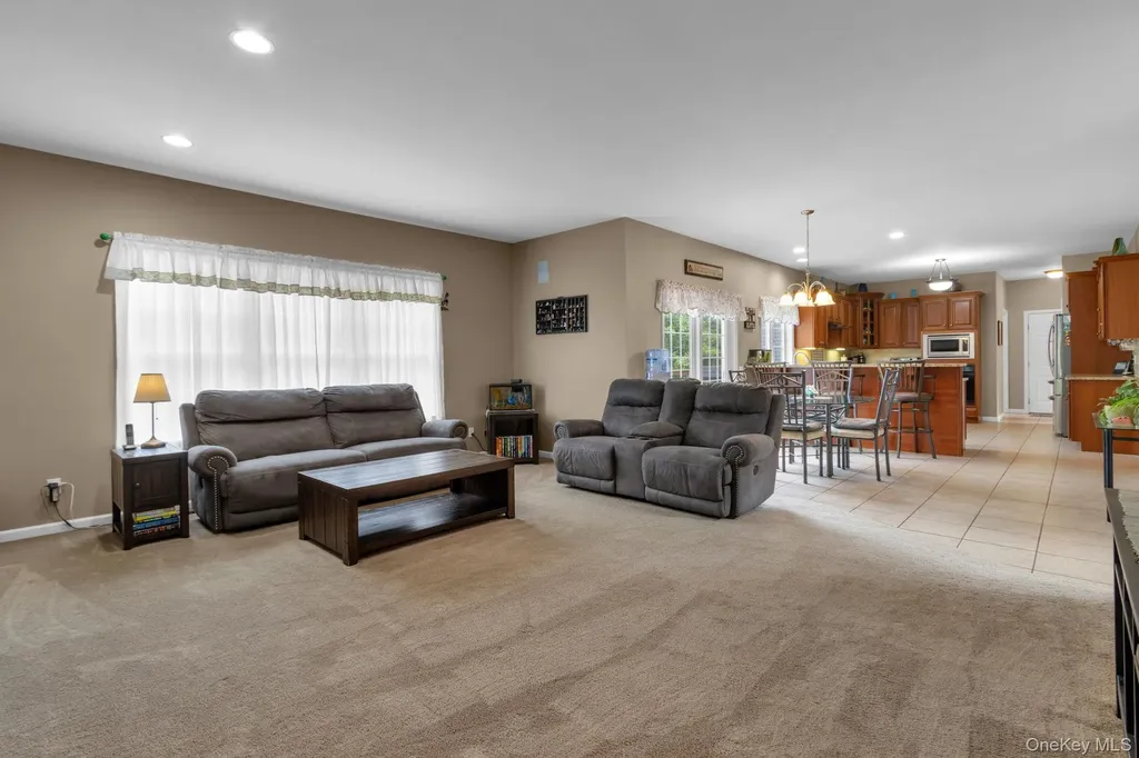 42 Amandas Way Lagrangeville NY 12540
