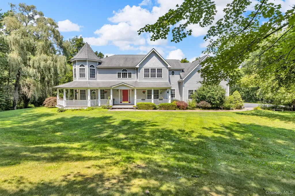 42 Amandas Way Lagrangeville NY 12540