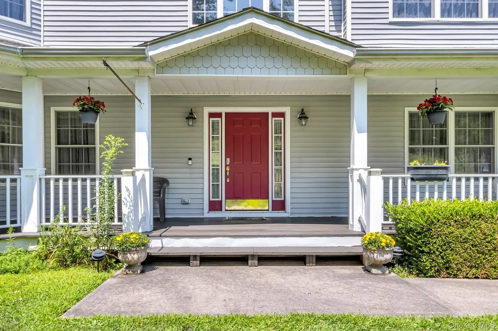 42 Amandas Way Lagrangeville NY 12540