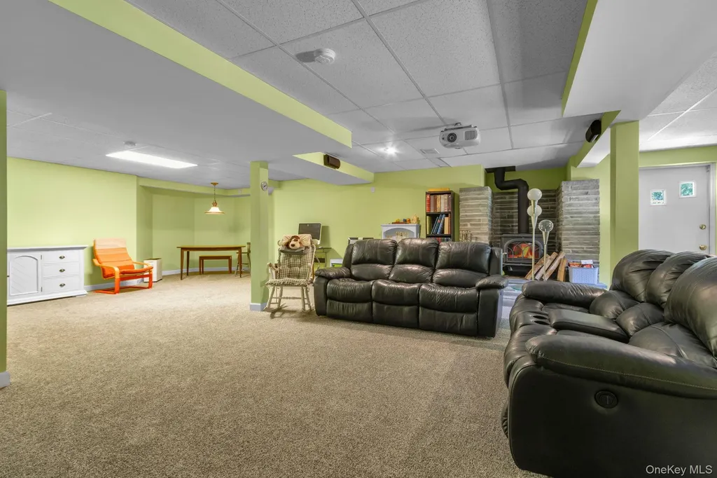 42 Amandas Way Lagrangeville NY 12540
