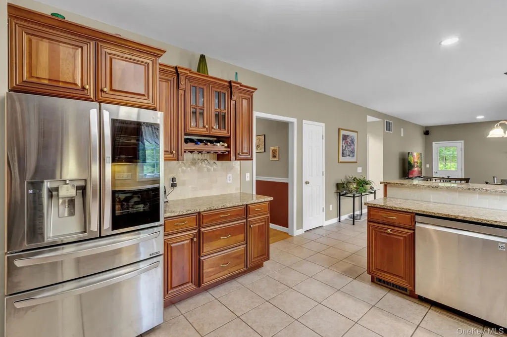 42 Amandas Way Lagrangeville NY 12540