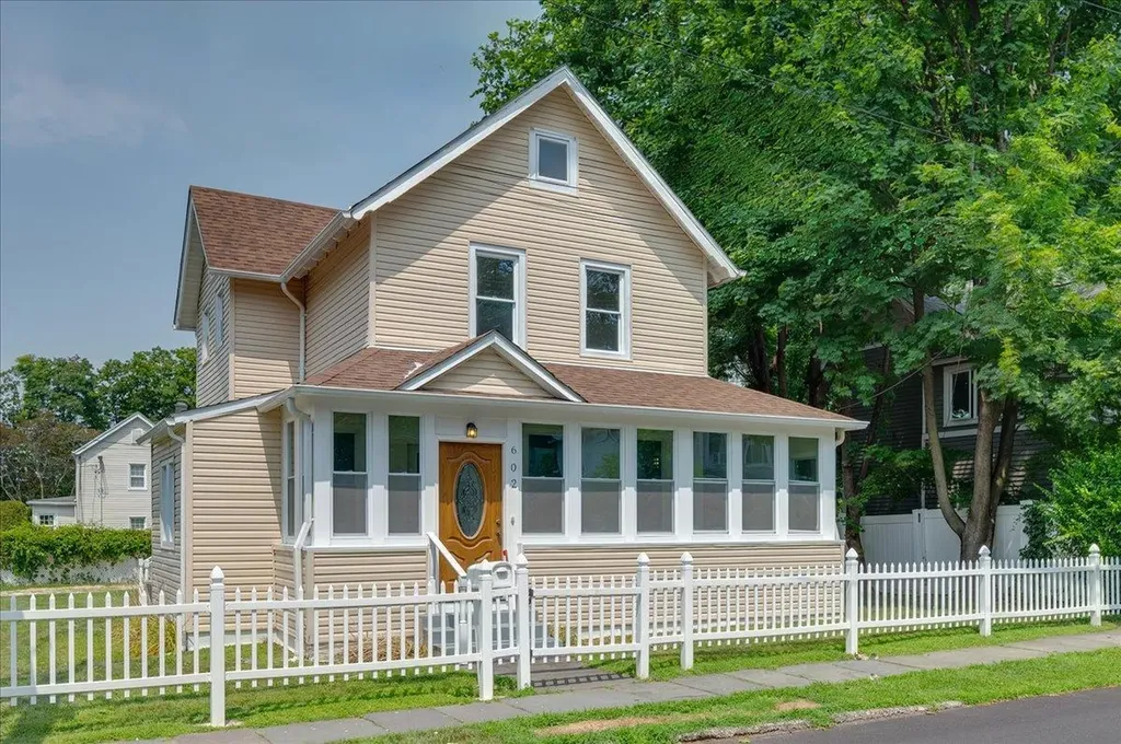 602 Jefferson Avenue Mamaroneck NY 10543