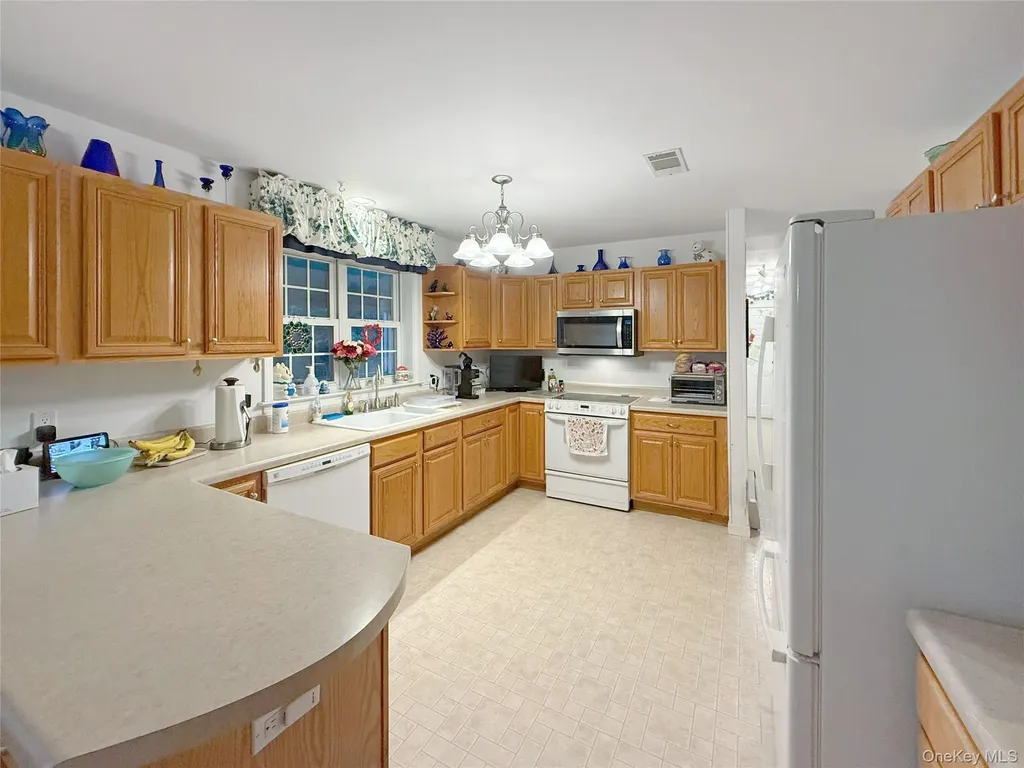 34 Feiertag Road Middletown NY 10941
