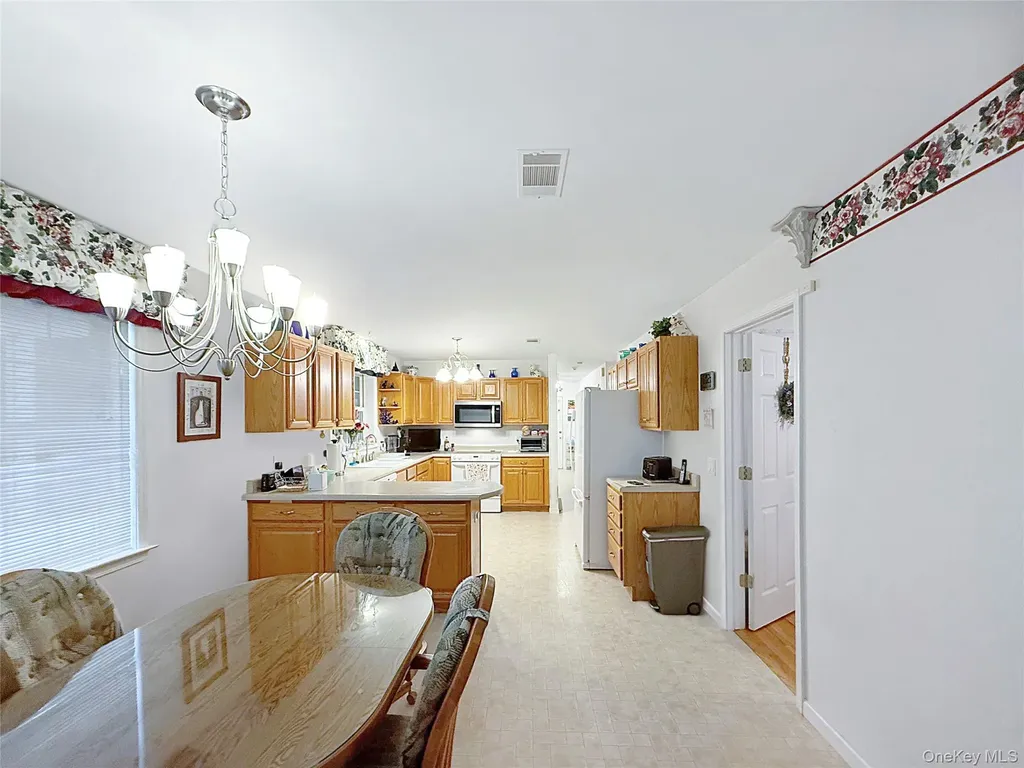 34 Feiertag Road Middletown NY 10941