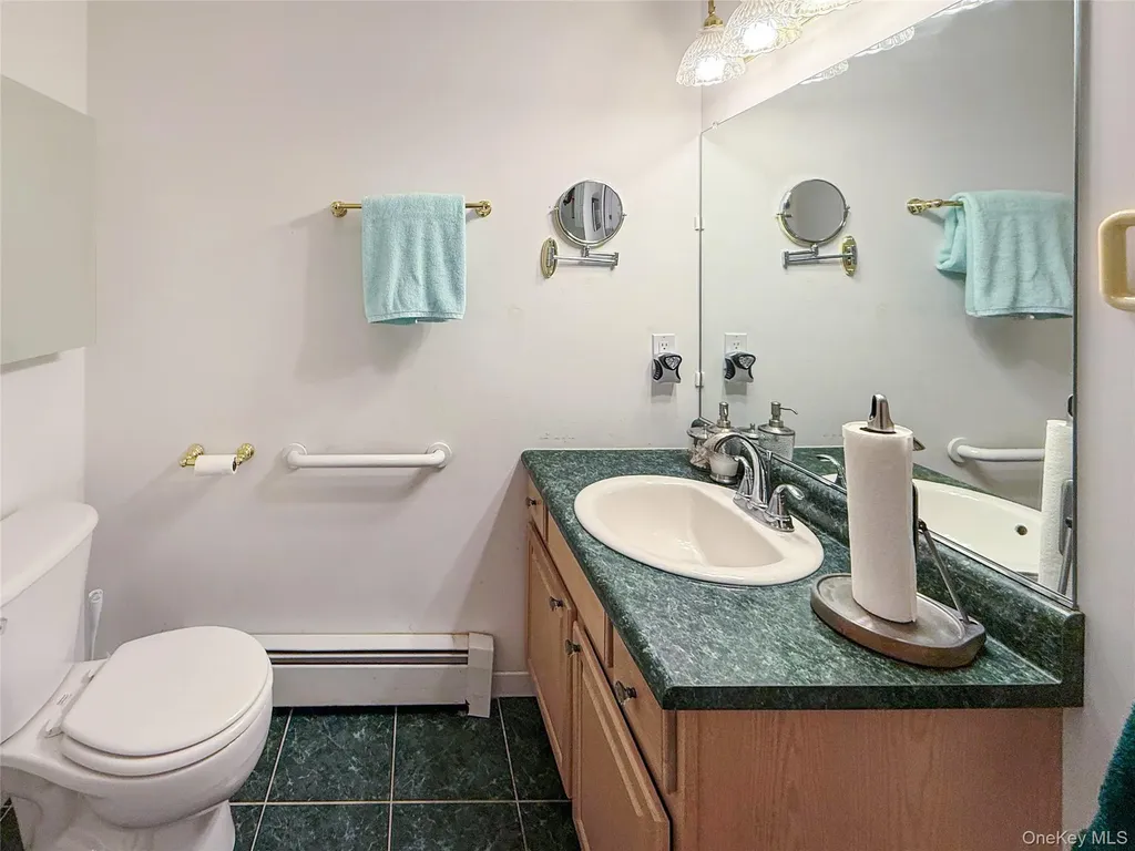 34 Feiertag Road Middletown NY 10941