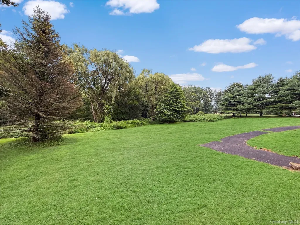 34 Feiertag Road Middletown NY 10941